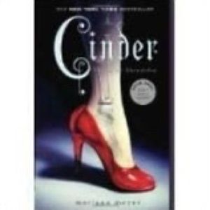Cinder By Marissa Meyer